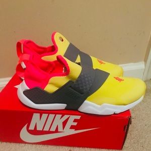 New Nike Haurache Extreme size 7